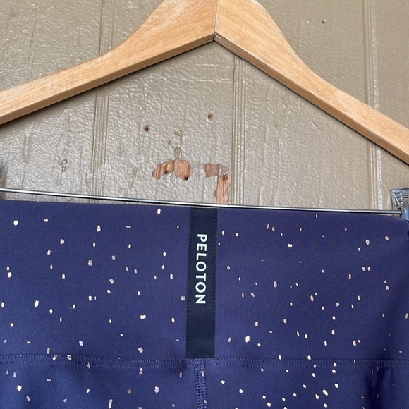 Peloton sparkle high waisted leggings - Picture 5 of 11